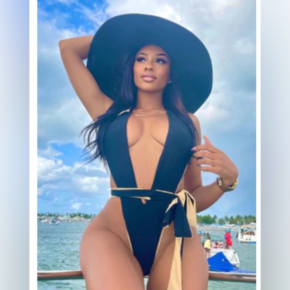 Call me from Ibiza one piece Swim suit